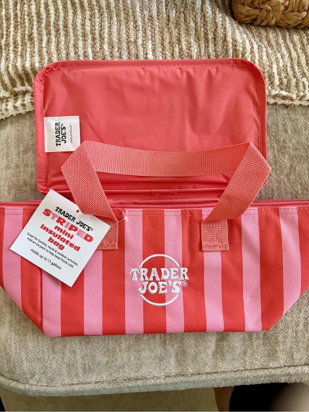 Trader Joe's MINI Insulated Tote Lunch Bag IN Hot Pink Stripe 2026 New